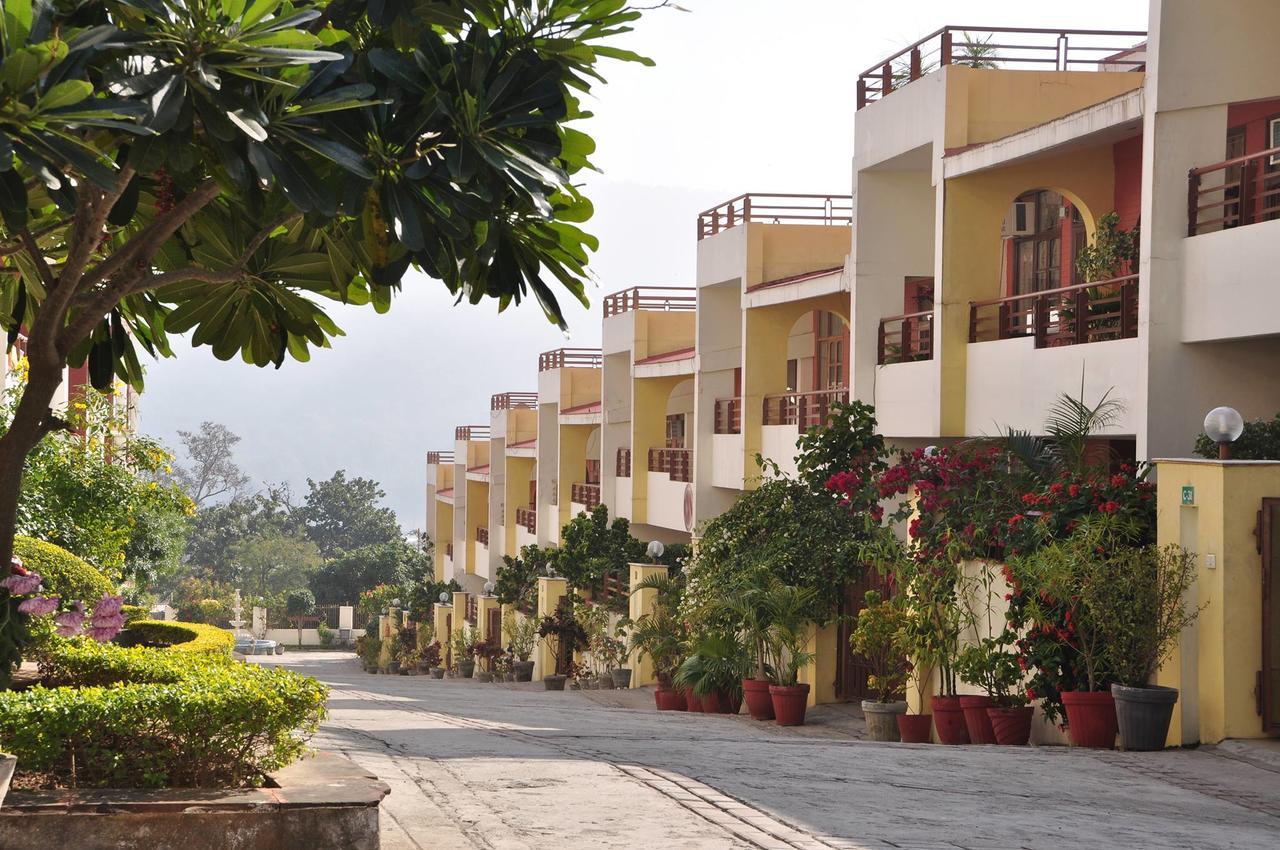 Ganga Vatika Ayurveda Bhavan Hotel Rishikesh Exterior photo