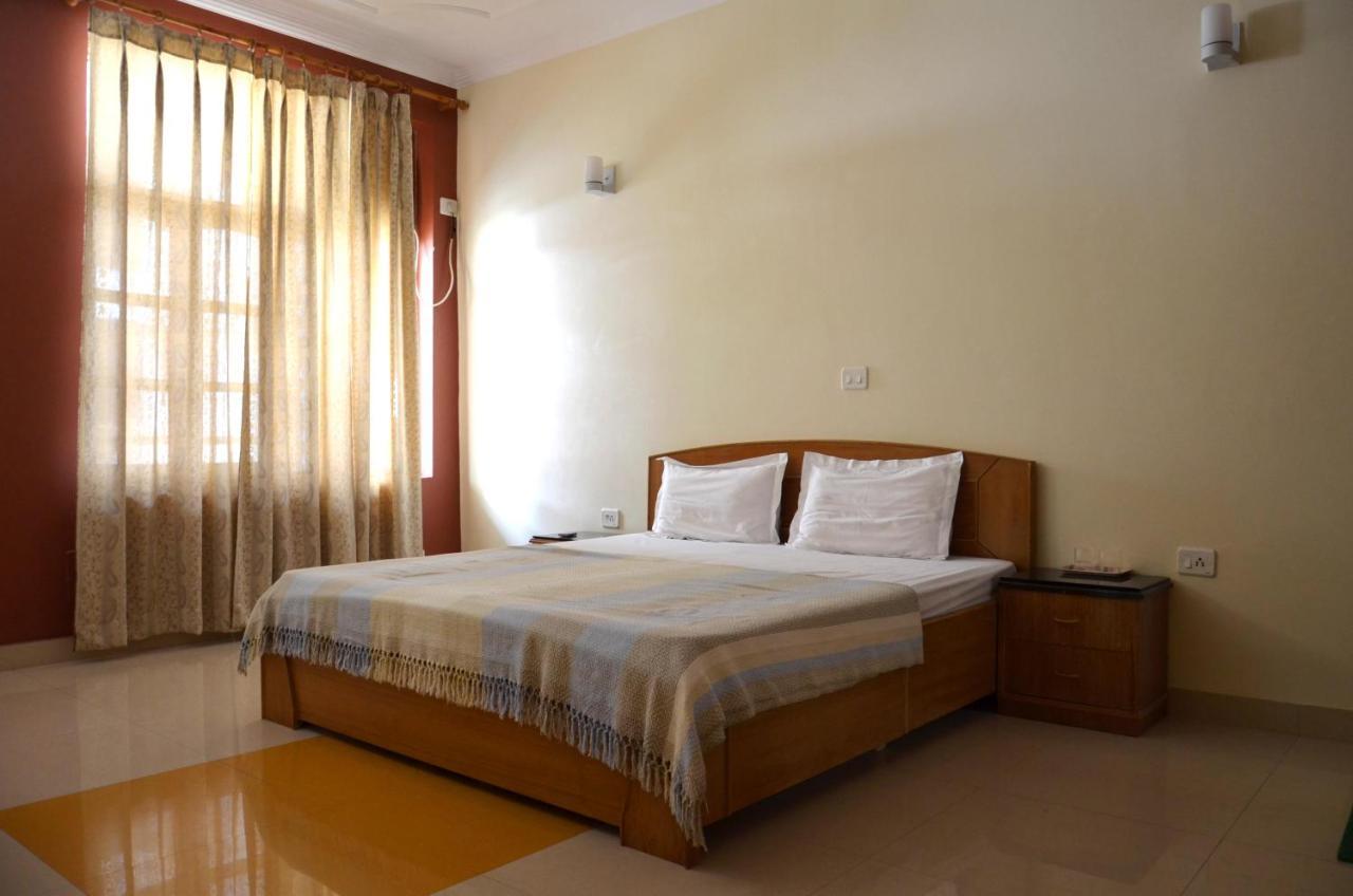 Ganga Vatika Ayurveda Bhavan Hotel Rishikesh Exterior photo